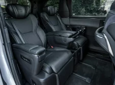 Lexus Lm Interior (11)
