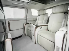 Lexus Lm Interior (16)