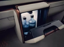 Lexus Lm Interior (18)