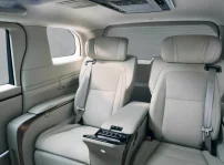 Lexus Lm Interior (28)