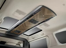 Lexus Lm Interior (38)