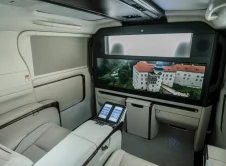 Lexus Lm Interior (8)