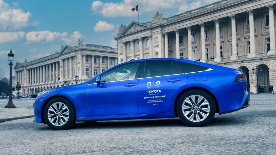 Toyota Mirai Paris 2024 02