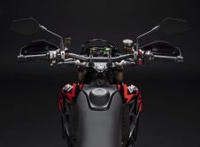 Ducati Hypermotard 698 Mono 2024 (12)