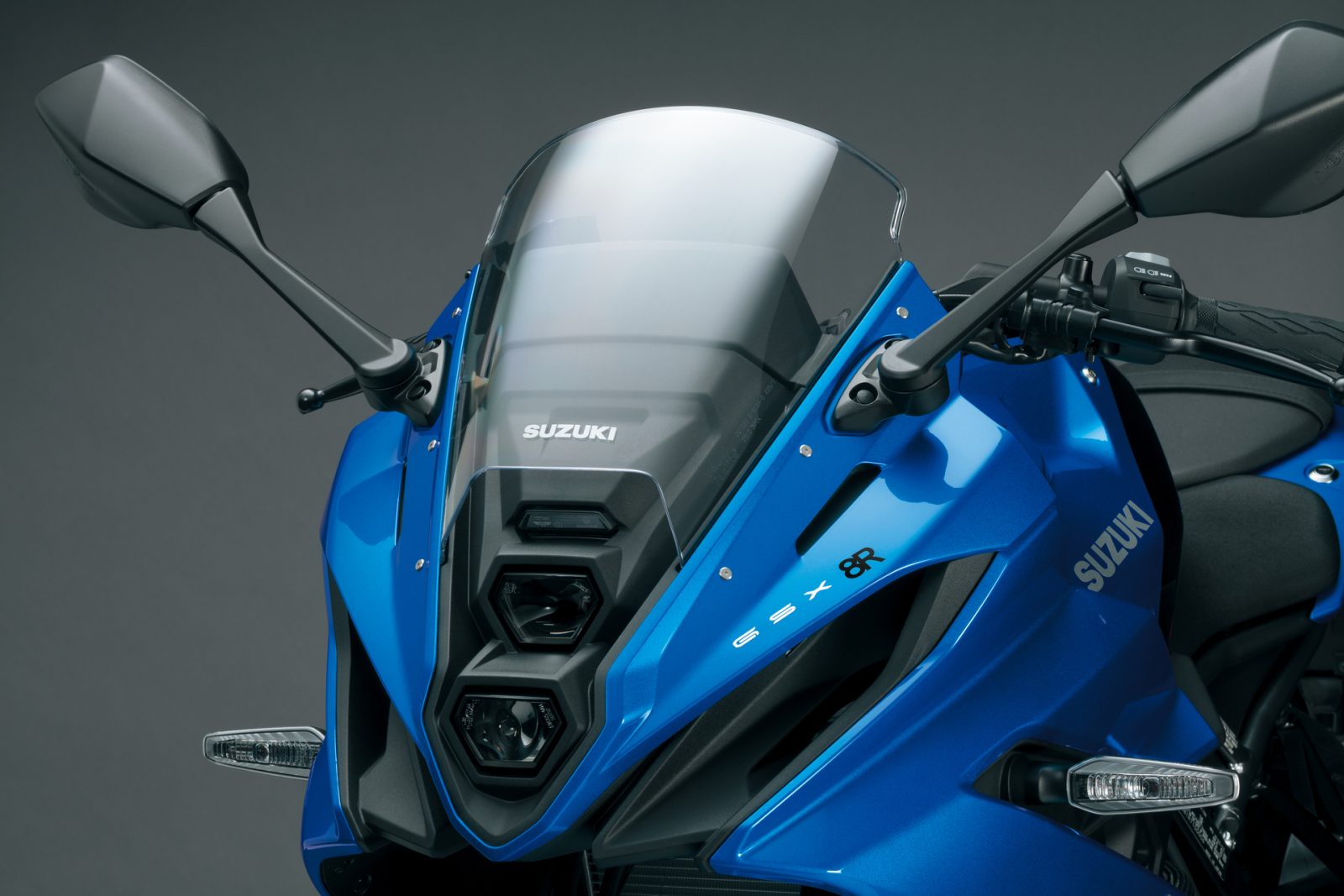 Suzuki Sorprende En Mil N Con Sus Nuevas Gsx R Y Gsx S Gx