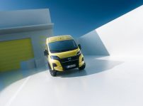 Opel Movano 2024 (2)