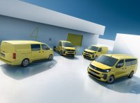 Opel Vivaro 2024 01
