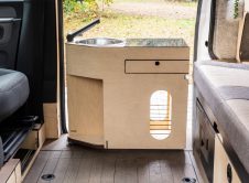 Id Buzz Outbase Campervan 2024 (9)
