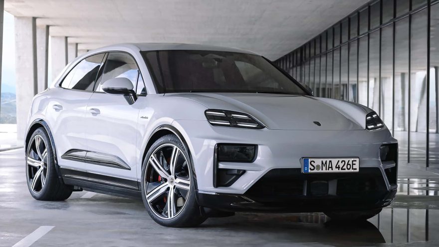 Porsche Macan 2024 Front