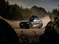 Audi Q8 E Tron Edition Dakar