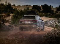 Audi Q8 E Tron Edition Dakar