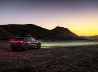 Audi Q8 E Tron Edition Dakar