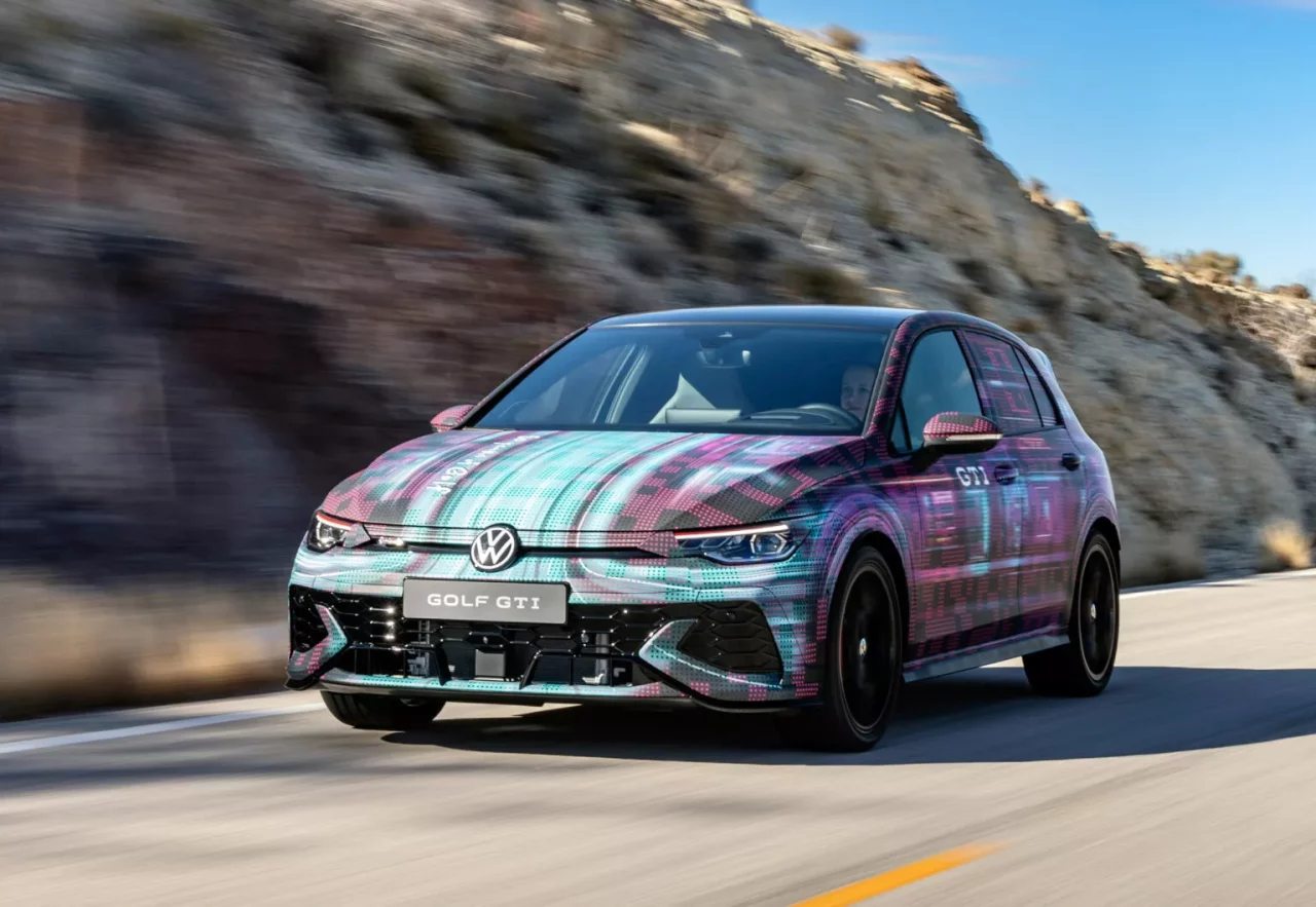 Así es el VW Golf 2025 que veremos en el CES de Las Vegas