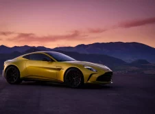 Aston Martin Vantage 2023 (15)
