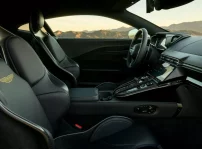 Aston Martin Vantage 2023 Interior (3)