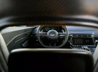 Aston Martin Vantage 2023 Interior (5)