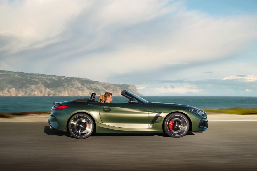 P90535750 Highres The Bmw Z4 M40i With
