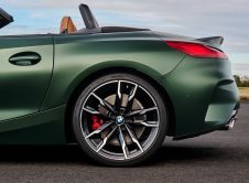 P90535754 Highres The Bmw Z4 M40i With