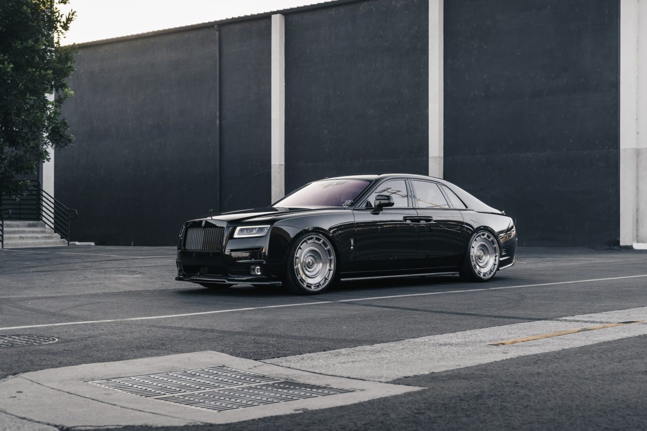 Urban Automotive Vende Gi Il Suo Kit Per La Rolls Royce Ghost