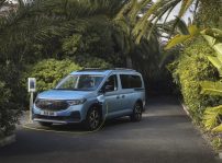 Ford Tourneo Connect Phev 2024 (4)