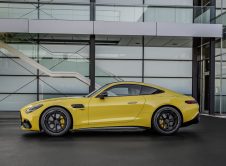 Mercedes Amg Gt 43 Coupe (9)