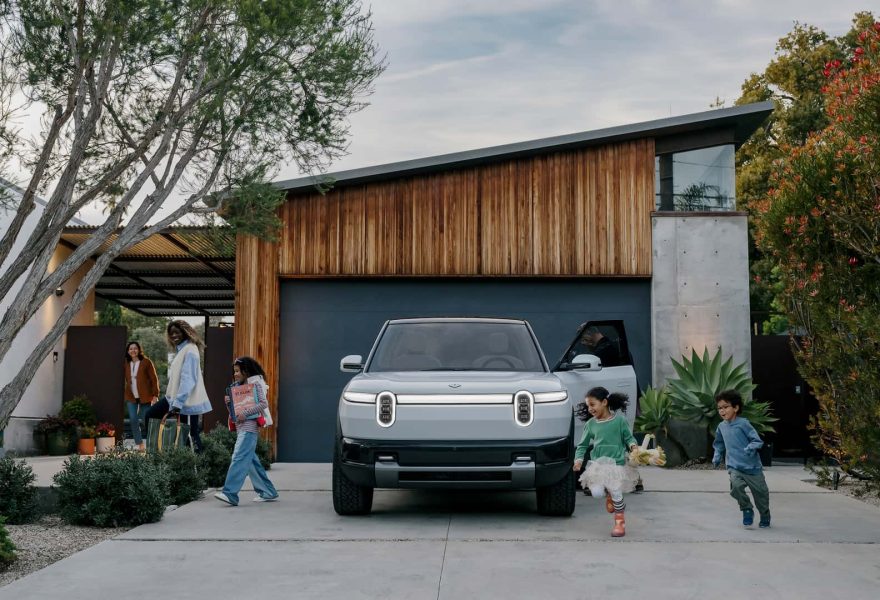 Rivian inicia las entregas de su esperado SUV R2 en Estados Unidos