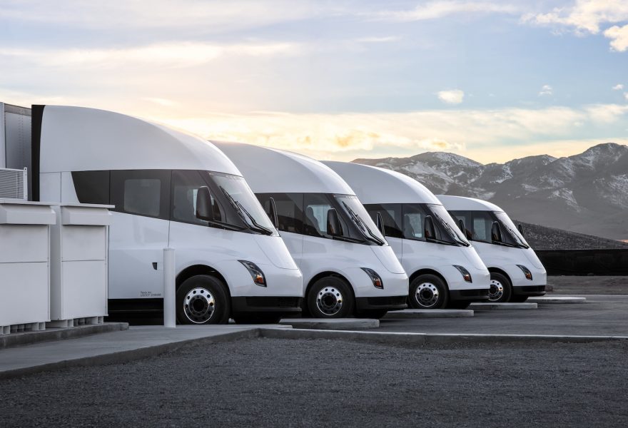 Tesla desvela las especificaciones de su camión Semi destinado al mercado europeo