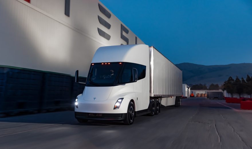 Tesla Semi 00003