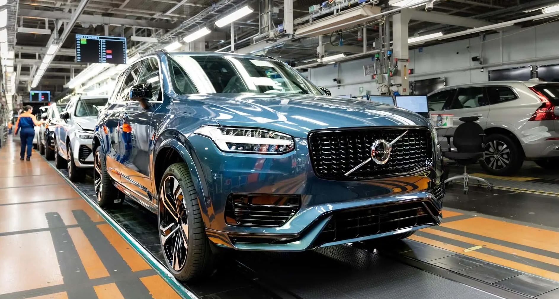 Volvo Xc90 Production 002