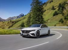 Performance Und Effizienz In Neuer Kombination: Der Mercedes Amg E 53 Hybrid 4matic+ Performance And Efficiency In A New Combination: The Mercedes Amg E 53 Hybrid 4matic+