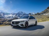 Performance Und Effizienz In Neuer Kombination: Der Mercedes Amg E 53 Hybrid 4matic+ Performance And Efficiency In A New Combination: The Mercedes Amg E 53 Hybrid 4matic+