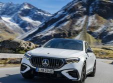 Performance Und Effizienz In Neuer Kombination: Der Mercedes Amg E 53 Hybrid 4matic+ Performance And Efficiency In A New Combination: The Mercedes Amg E 53 Hybrid 4matic+