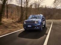 Jeep Renegade Compass E Hybrid 2024 (3)