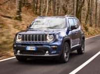 Jeep Renegade Compass E Hybrid 2024 (4)