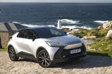 Por estos motivos el nuevo Toyota C-HR PHEV interesa… aunque no tengas enchufe