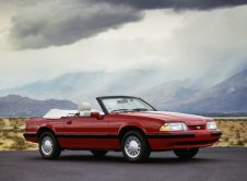 1989 Ford Mustang Convertible