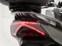 Qj Motor Mtx 125 Scooter Detalles Estudio 2024(5)