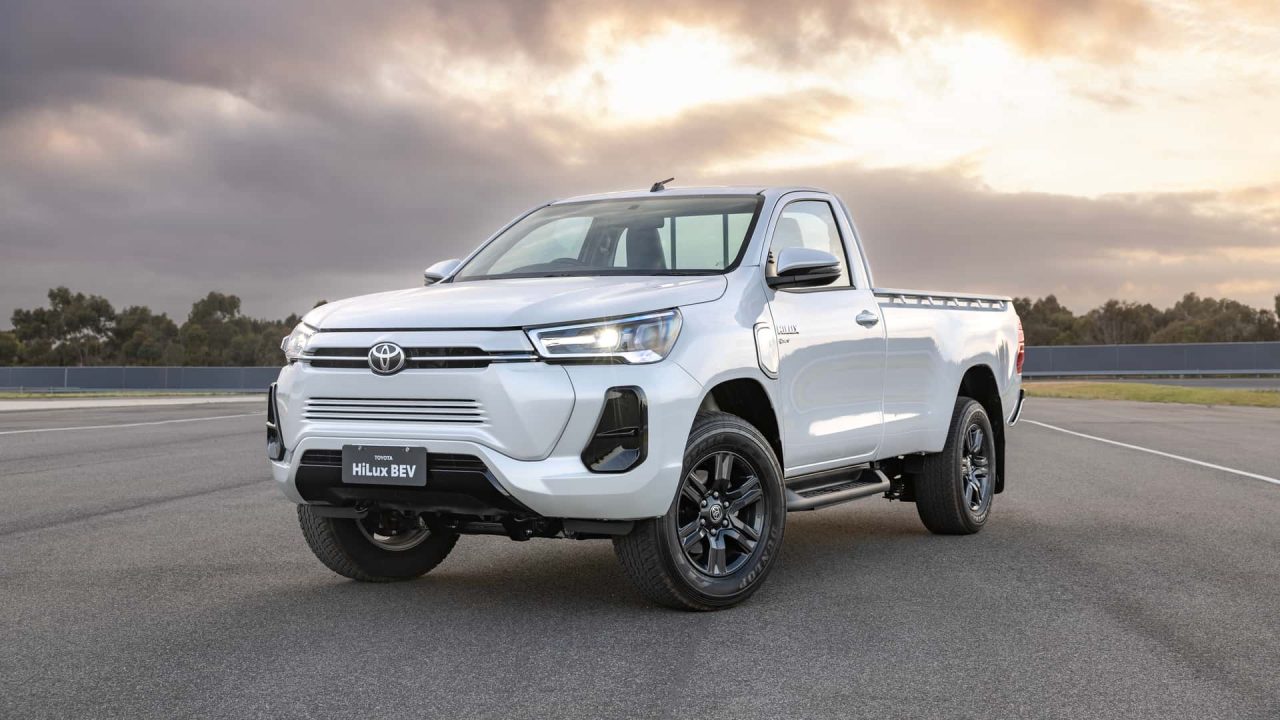  The electric version of the popular Toyota Hilux pickup will go into Motiv 
