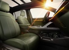 Jeep® Wagoneer S Trailhawk Concept Front Seats