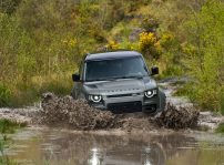 Land Rover Defender Octa (7)