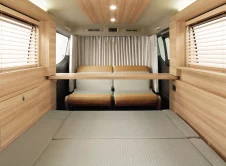 Nissan Caravan Myroom Interior (26)