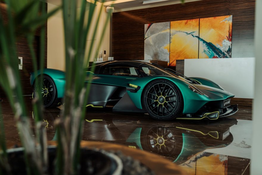 Astonmartinvalkyrie Fernandoalonso 02