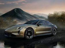 Porsche Taycan Turbo S Celestial Jade (1)