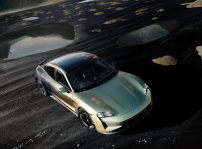 Porsche Taycan Turbo S Celestial Jade (2)