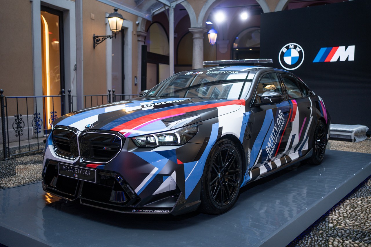 Bmw M5 Safety Car Motogp 13