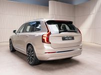 New Volvo Xc90: Studio Still