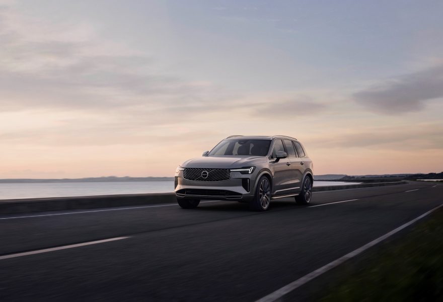 Volvo XC90 frente a Mercedes-Benz GLE SUV híbridos enchufables: qué SUV familiar premium ofrece más valor en 2026