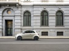 Fiat 500e Giorgio Armani Collector S Edition (2)