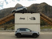 Jeep Avenger 4xe (7)