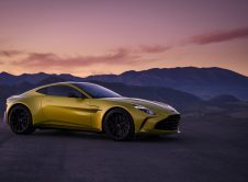 Aston Martin Vantage 21